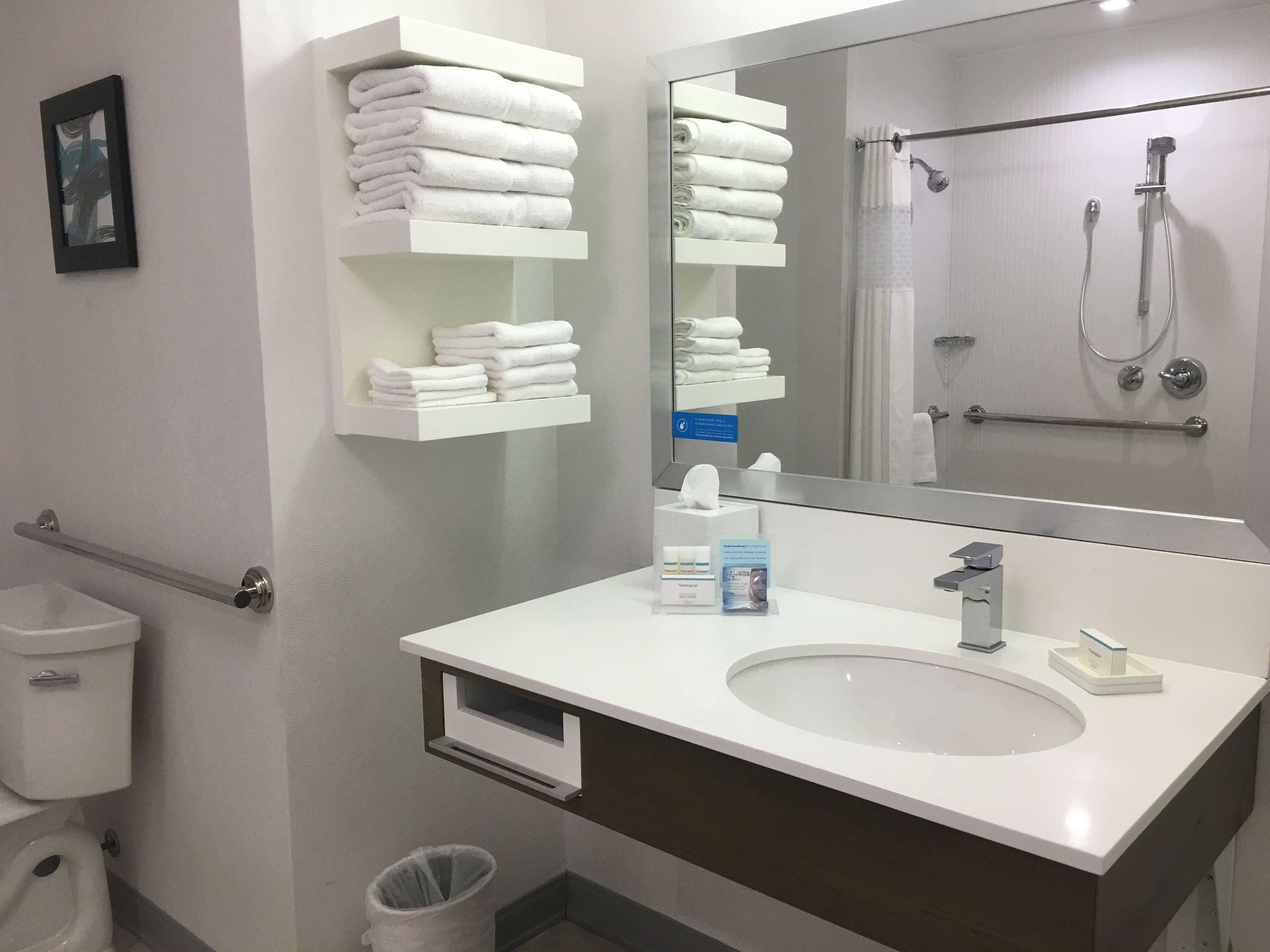 Hampton Inn & Suites Dallas-The Colony Esterno foto